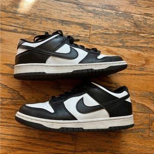 - Nike Dunk Low Gs Panda Black White